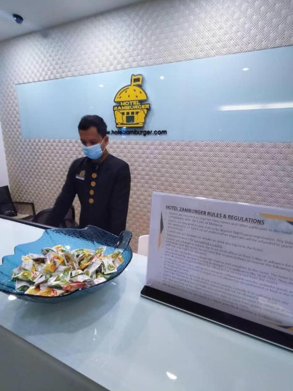 Hotel Zamburger Plaza Mahkota Malacca Kültér fotó
