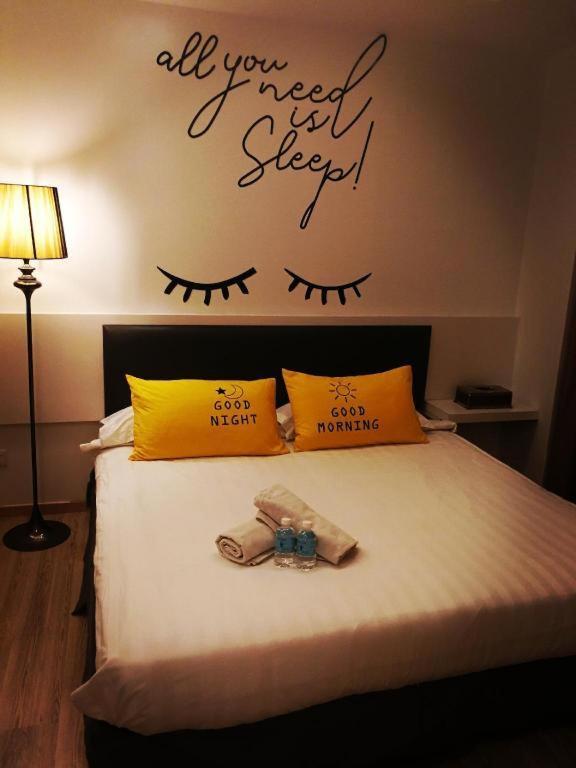 Hotel Zamburger Plaza Mahkota Malacca Kültér fotó