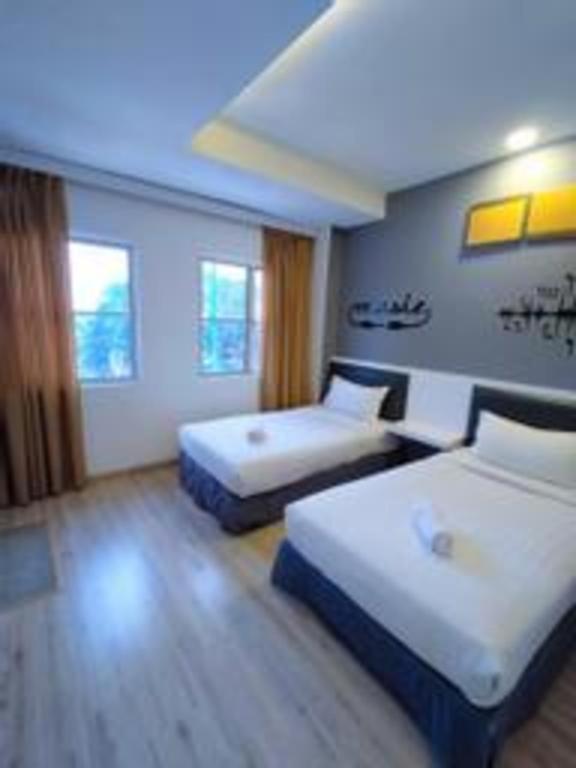 Hotel Zamburger Plaza Mahkota Malacca Kültér fotó