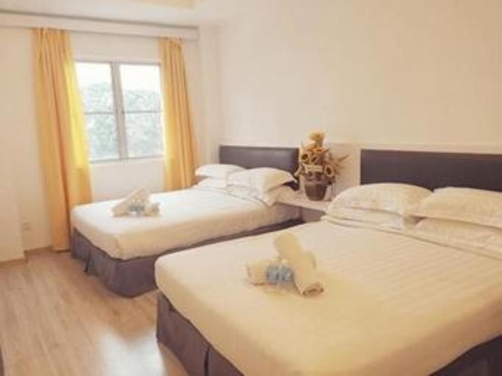Hotel Zamburger Plaza Mahkota Malacca Kültér fotó